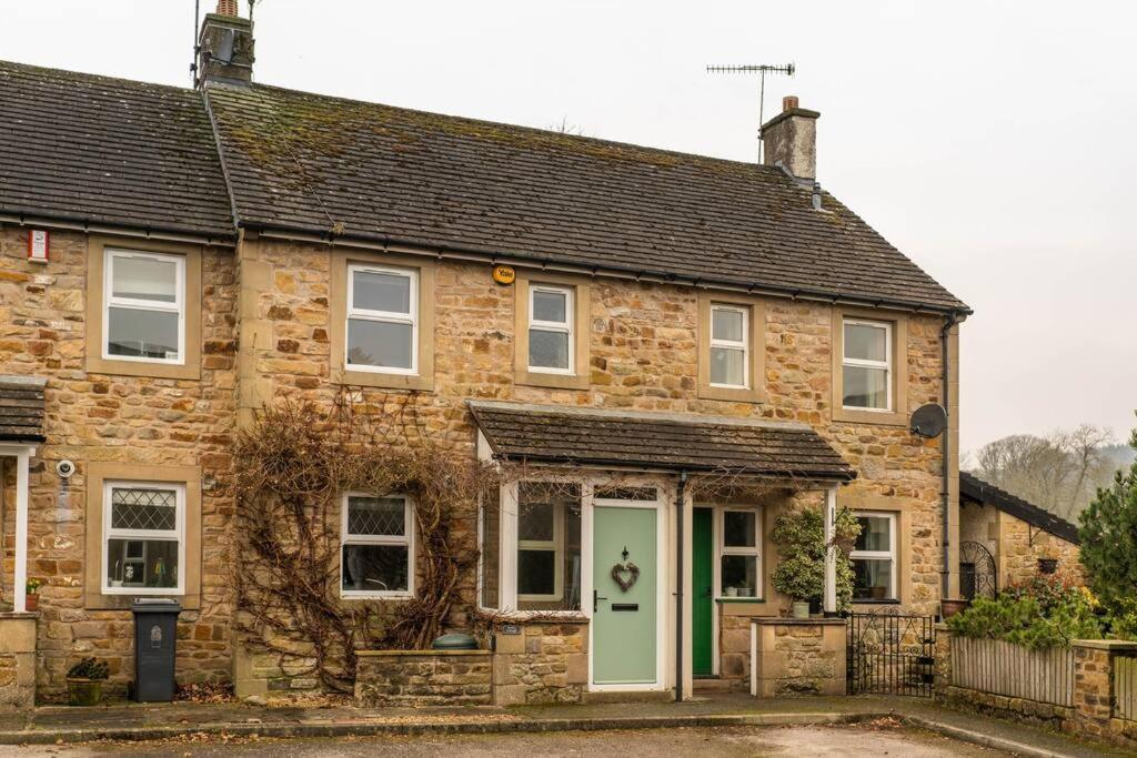 Barley Cottage Whittington  Exteriör bild